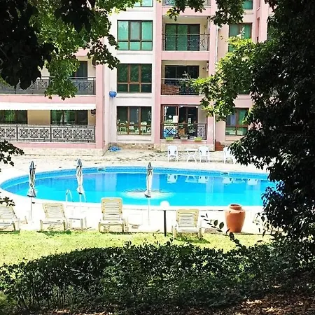 Marillian Apartamento Golden Sands